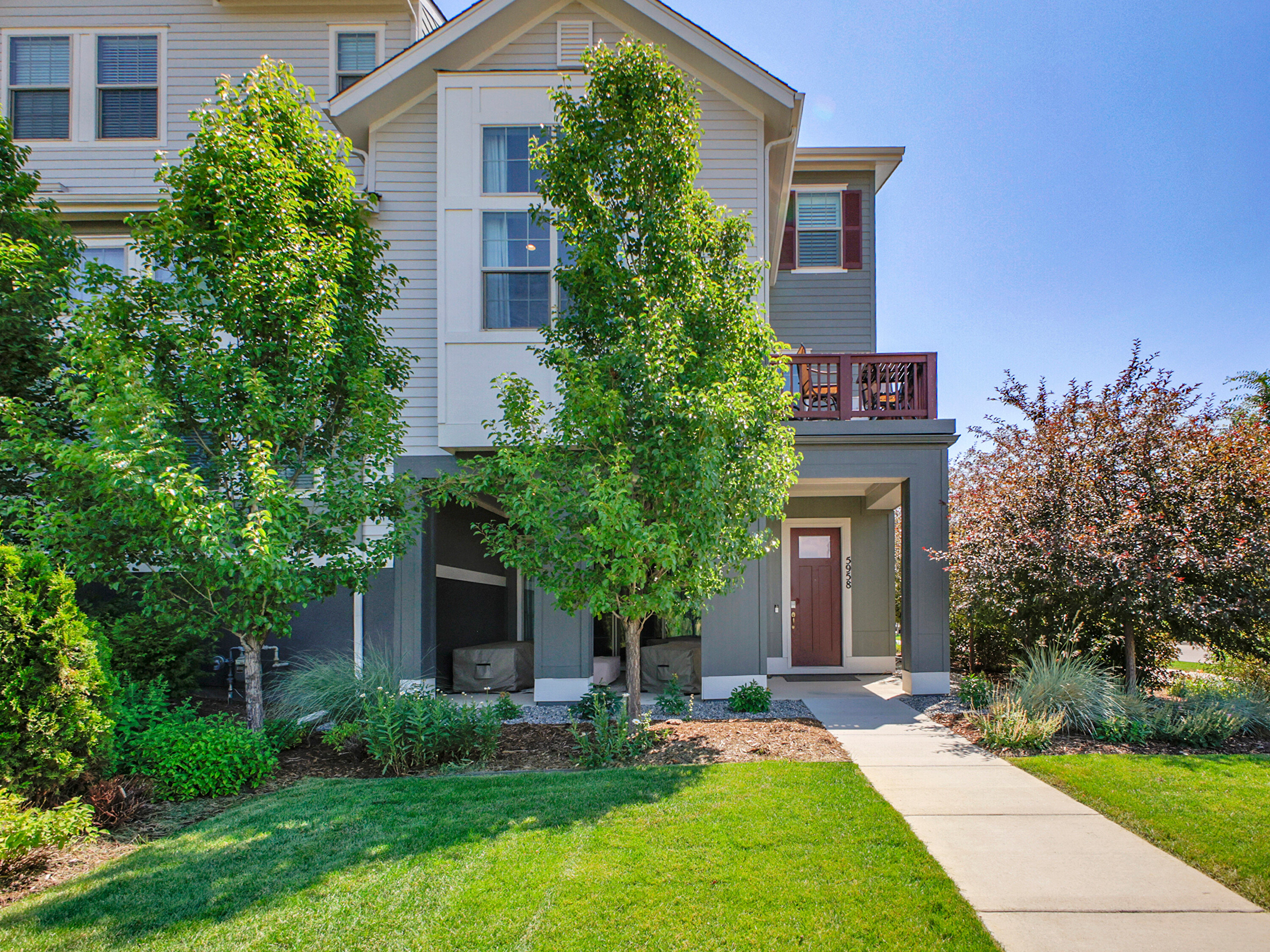 Property thumbnail image